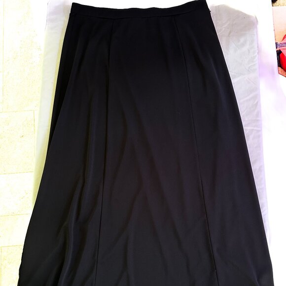 COVINGTON Women’s Large Black Pull-On Maxi Skirt Elastic Waist Comfort Fit-A106 - Picture 1 of 3